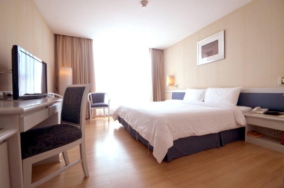 The City Hotel Sriracha By Bbh Japan Si Racha Værelse billede